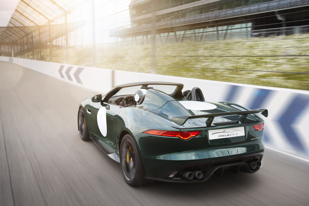 Jaguar F-Type Project 7