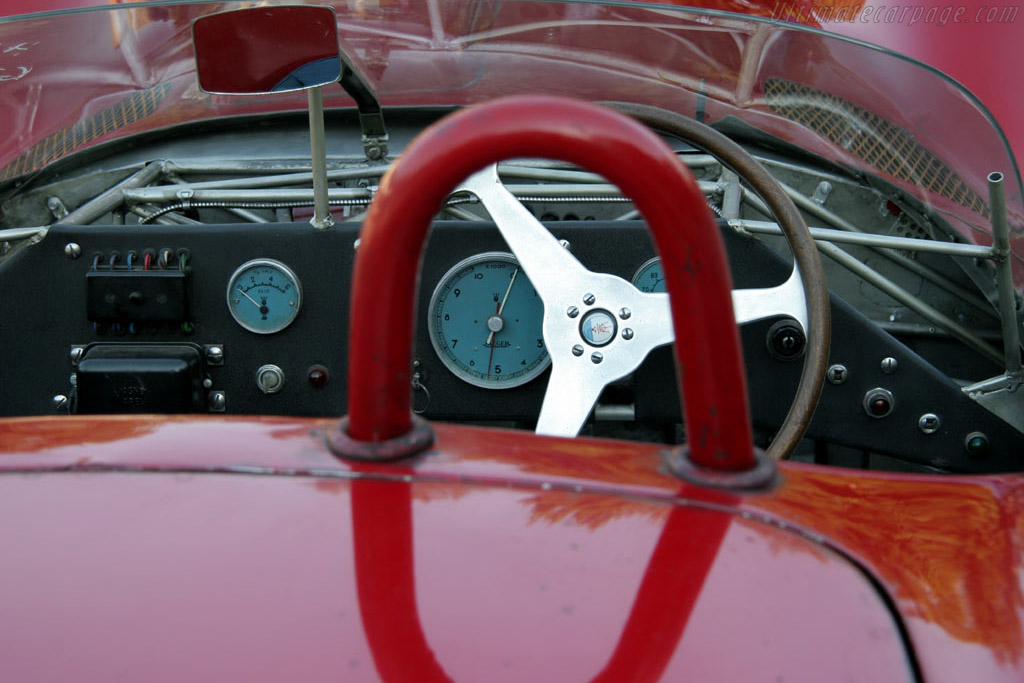 Maserati Tipo 60 Birdcage - Chassis: 2460  - 2005 New York City Concours d'Elegance