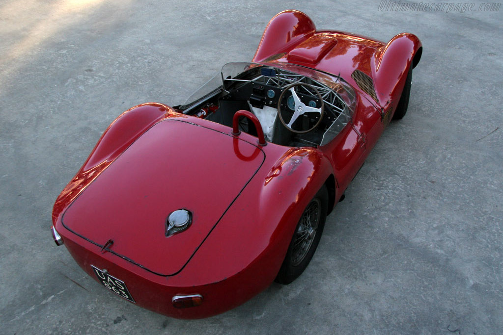 Maserati Tipo 60 Birdcage - Chassis: 2460  - 2005 New York City Concours d'Elegance