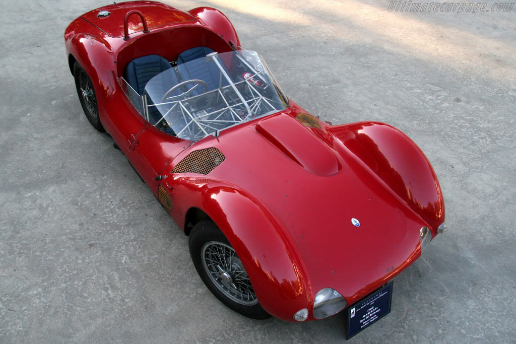 Maserati Tipo 60 Birdcage - Chassis: 2460  - 2005 New York City Concours d'Elegance