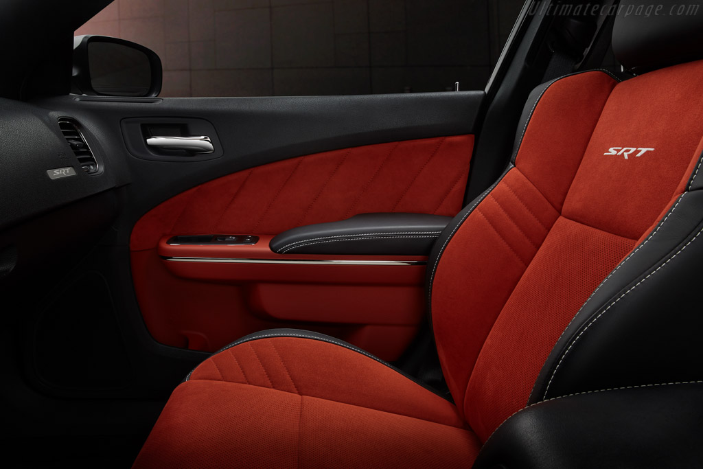 Dodge Charger SRT Hellcat