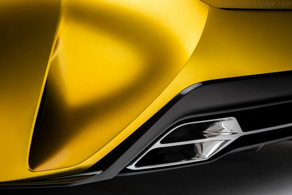 Lexus LF-C2