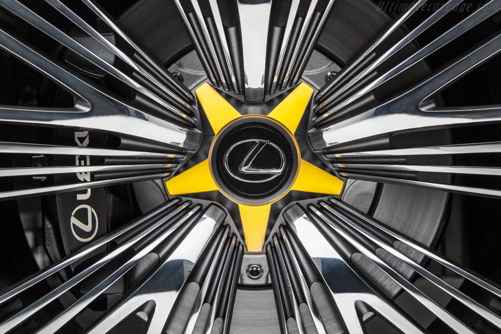 Lexus LF-C2
