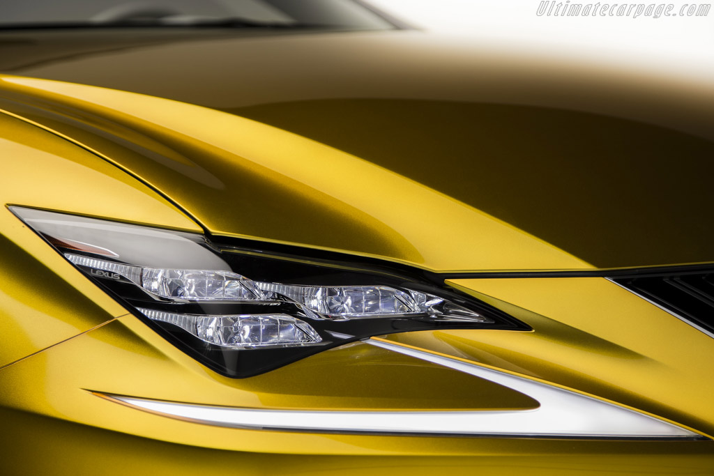 Lexus LF-C2