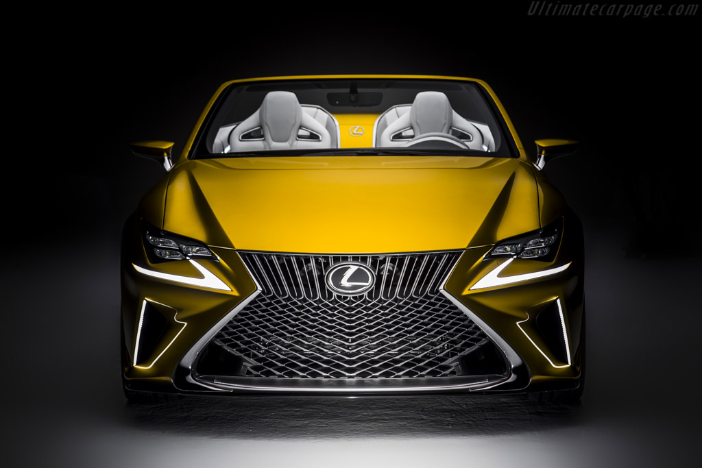 Lexus LF-C2