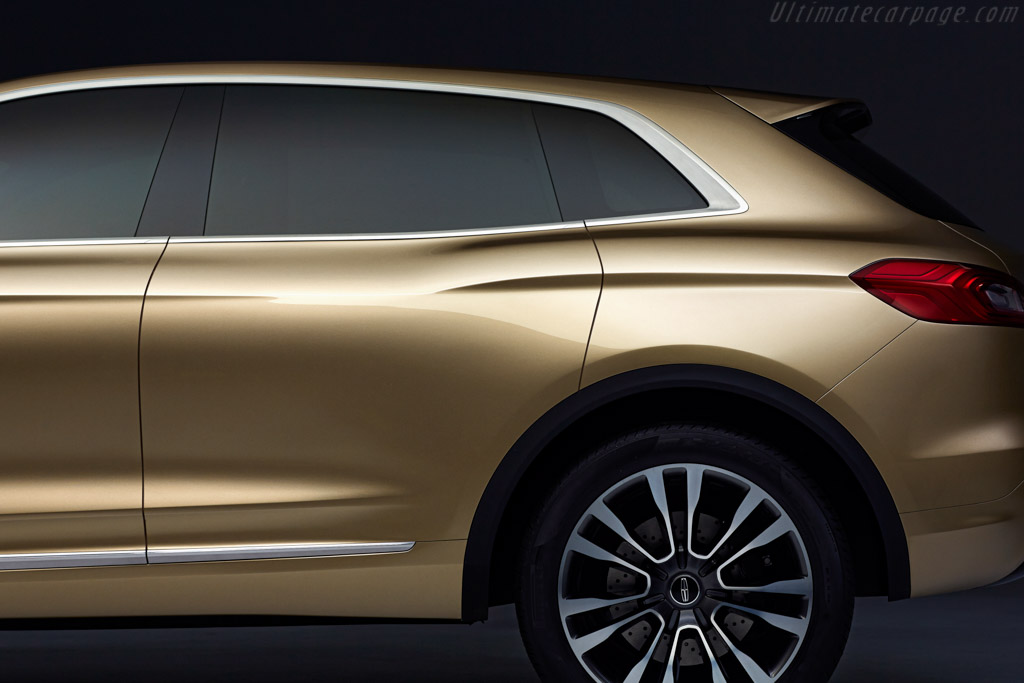 Lincoln MKX Concept