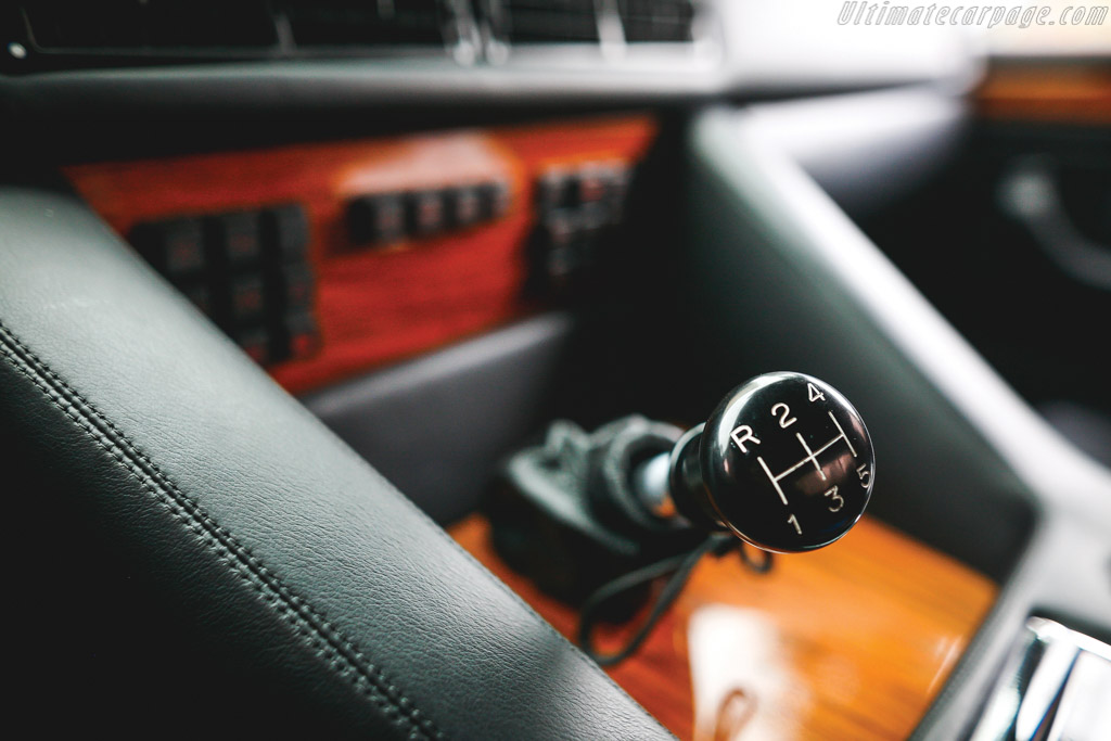 Lamborghini LM002