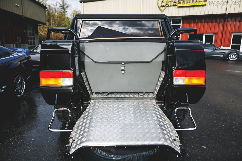 Lamborghini LM002