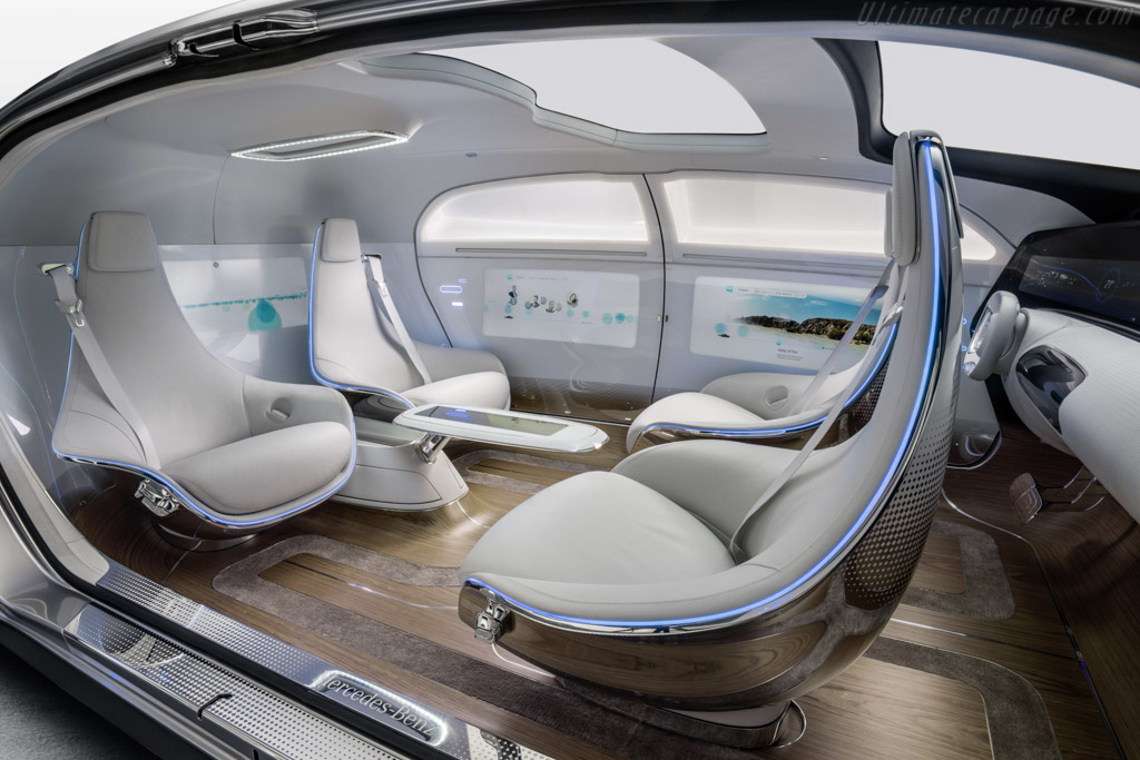 Mercedes-Benz F 015 Luxury in Motion