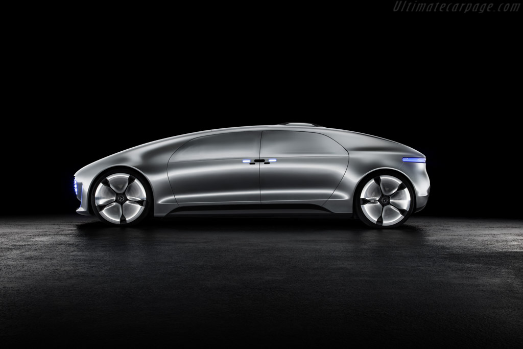 Mercedes-Benz F 015 Luxury in Motion
