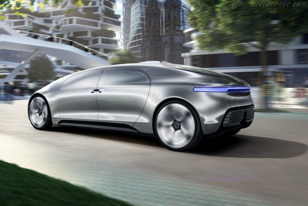Mercedes-Benz F 015 Luxury in Motion