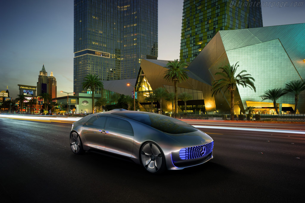 Mercedes-Benz F 015 Luxury in Motion