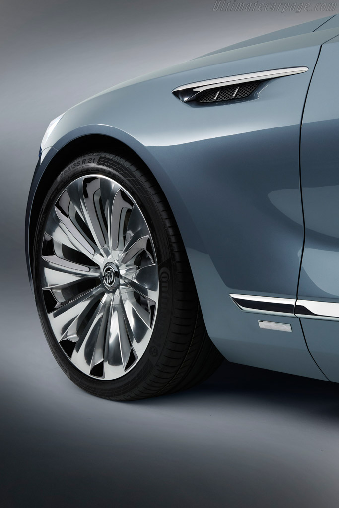 Buick Avenir Concept