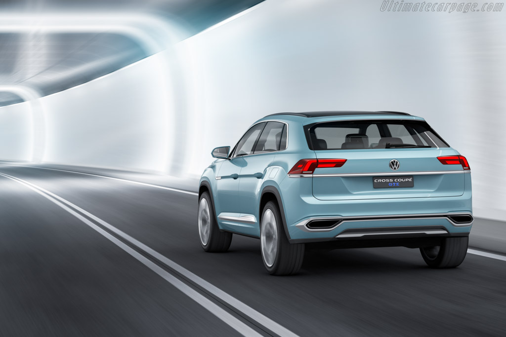 Volkswagen Cross Coupé GTE Concept