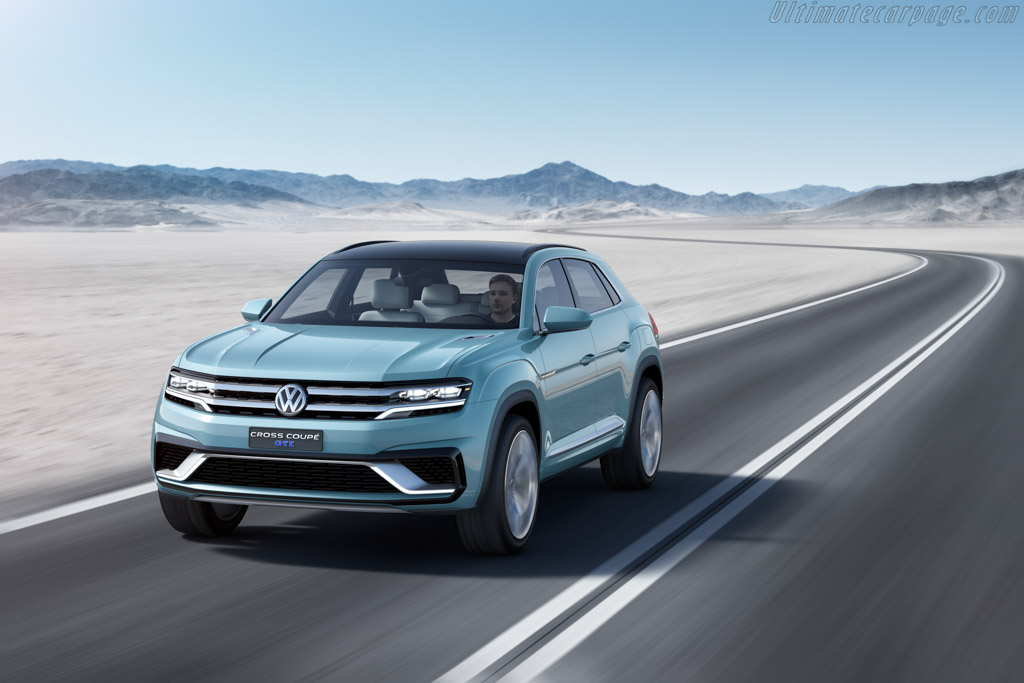 Volkswagen Cross Coupé GTE Concept