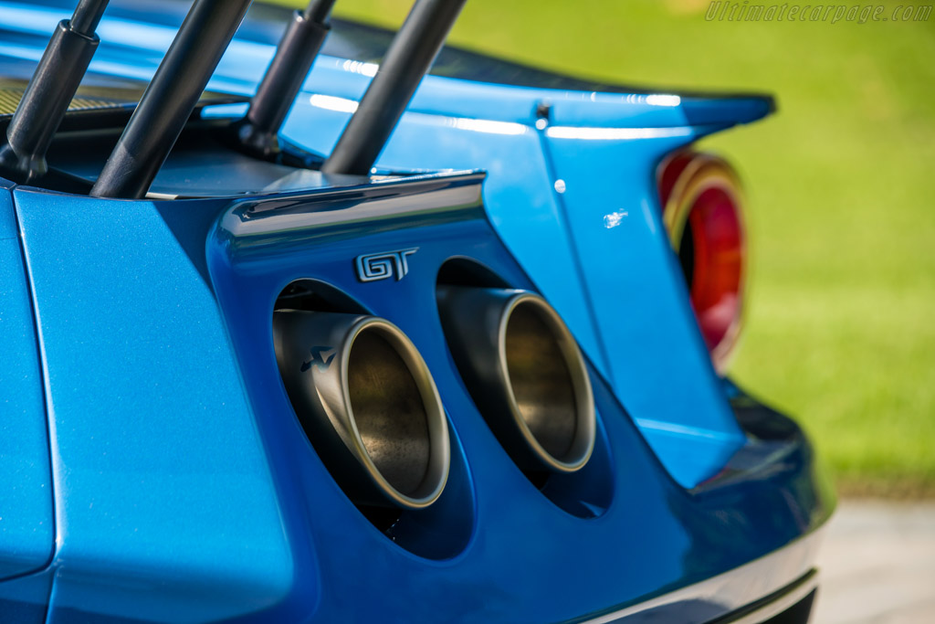 Ford GT