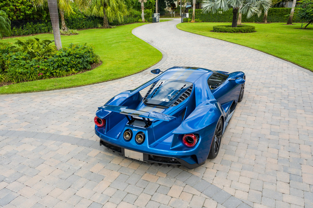 Ford GT