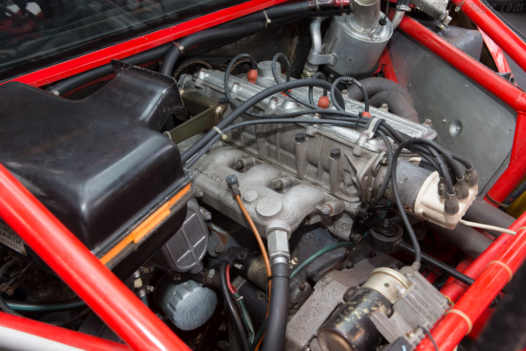 Lancia 037 Stradale - Chassis: ZLA151AR0 00000045  - 2015 Retromobile