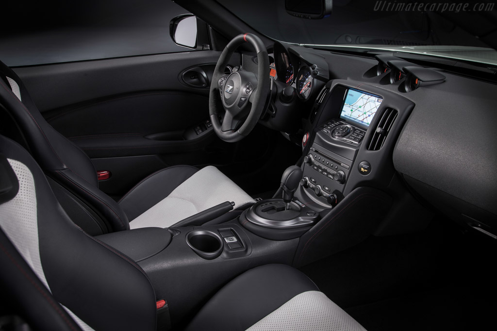 Nissan 370Z Nismo Roadster Concept