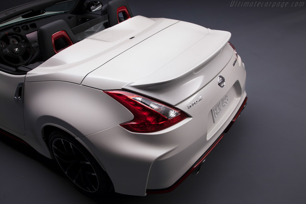 Nissan 370Z Nismo Roadster Concept