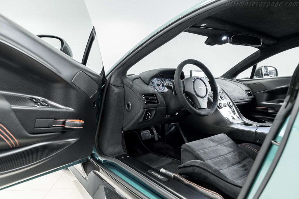 Aston Martin V12 Vantage GT12 Special Edition