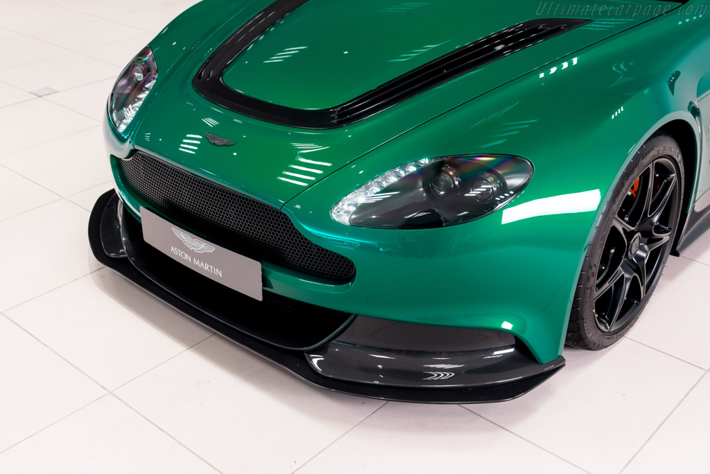 Aston Martin V12 Vantage GT12 Special Edition