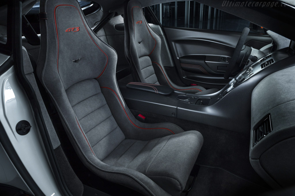 Aston Martin V12 Vantage GT12 Special Edition