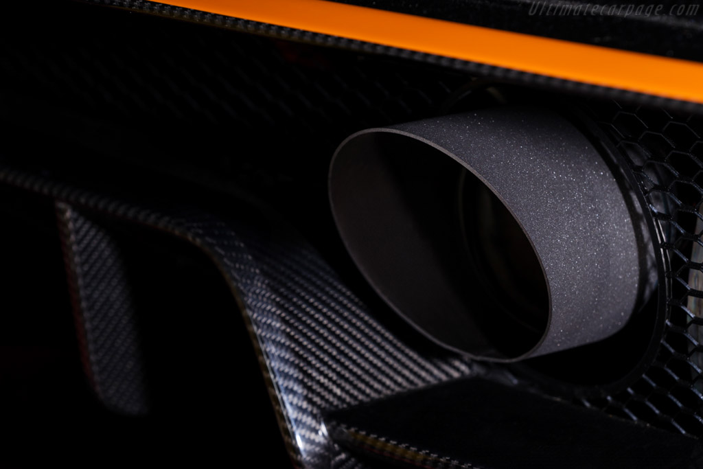 Aston Martin V12 Vantage GT12 Special Edition
