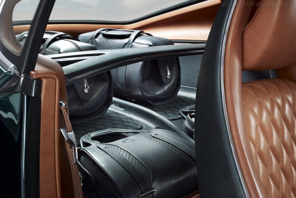 Bentley EXP 10 Speed 6