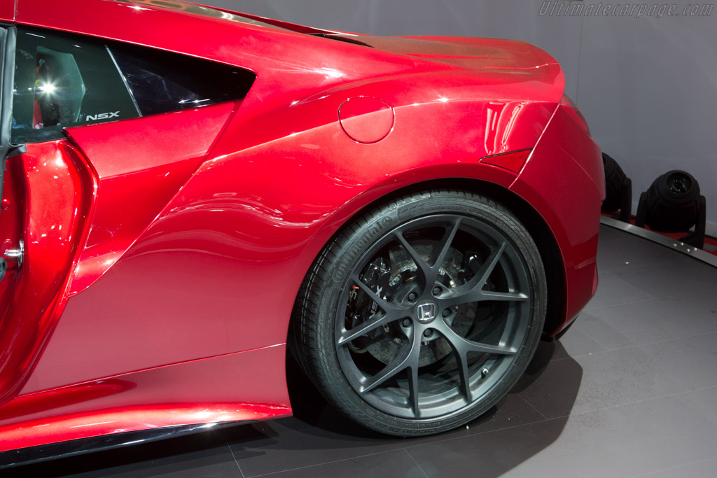 Honda NSX   - 2015 Geneva International Motor Show