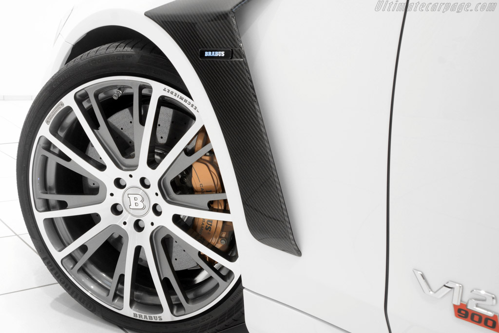 Brabus Rocket 900