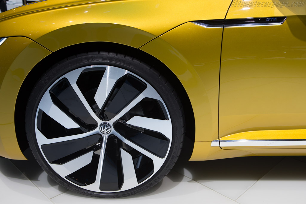 Volkswagen Sport Coupé Concept GTE   - 2015 Geneva International Motor Show
