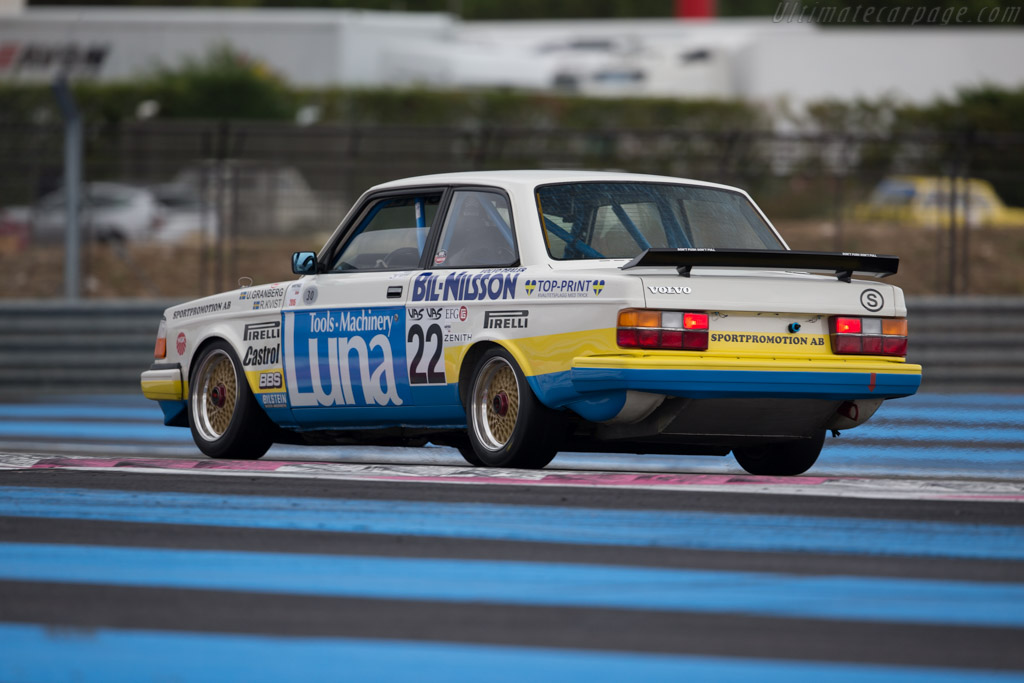 Volvo 240 Turbo Group A - Chassis: 240A 403  - 2015 Dix Mille Tours