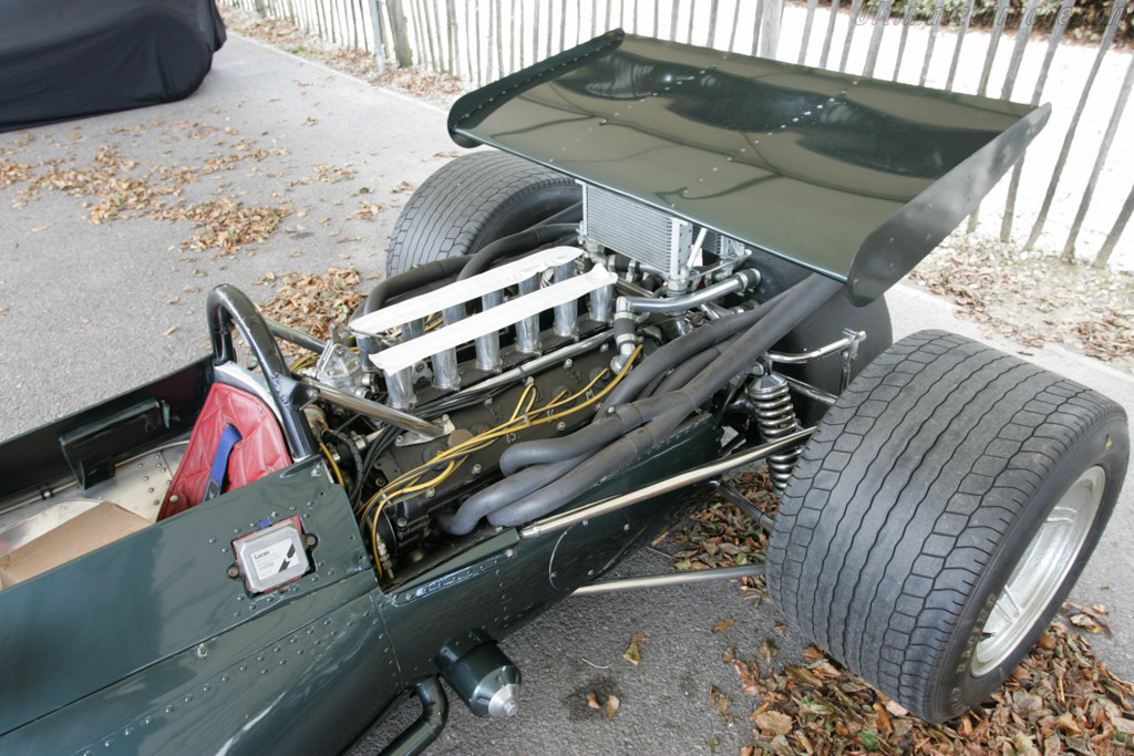 BRM P139 - Chassis: P139-02  - 2010 Goodwood Revival