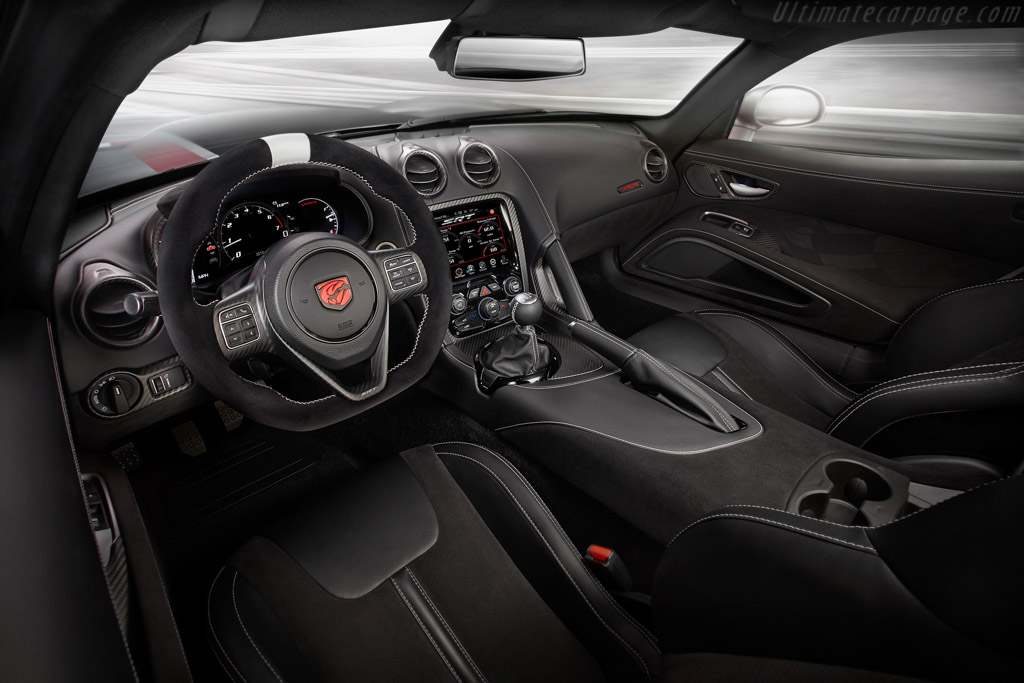 Dodge Viper ACR