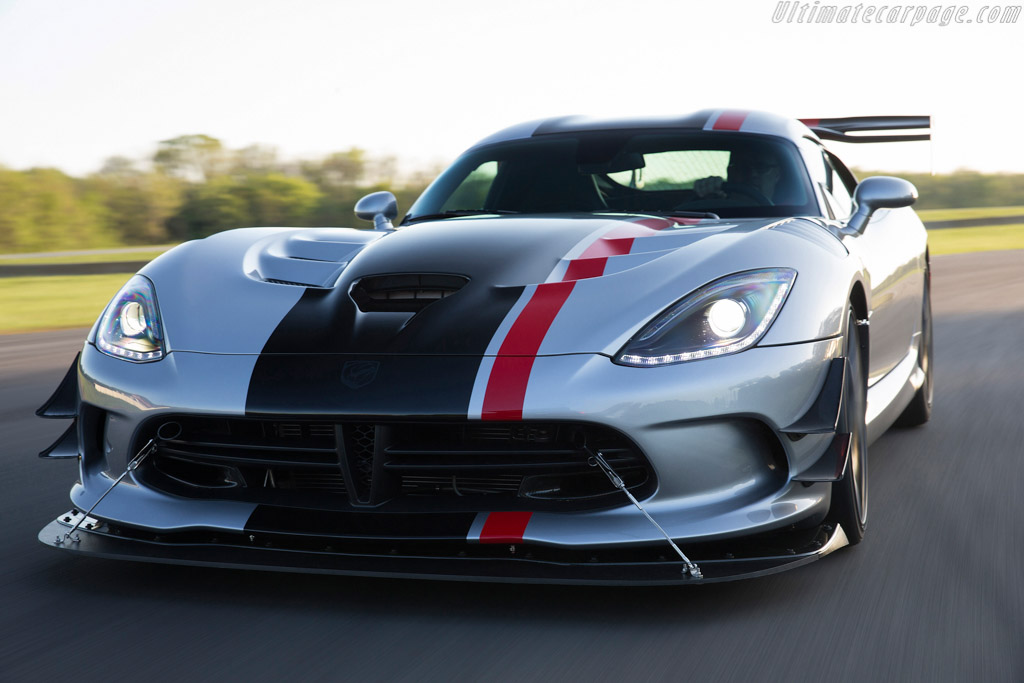 Dodge Viper ACR