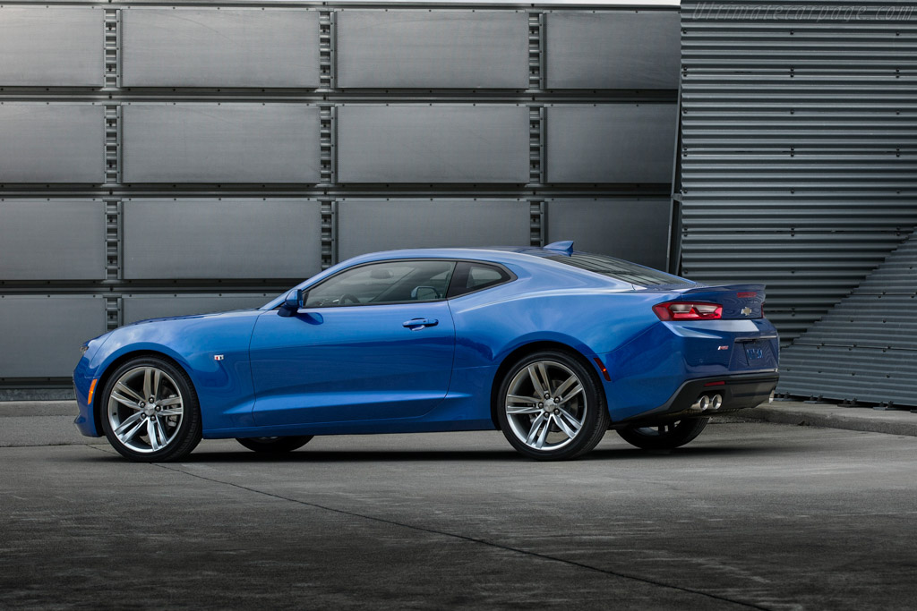Chevrolet Camaro RS