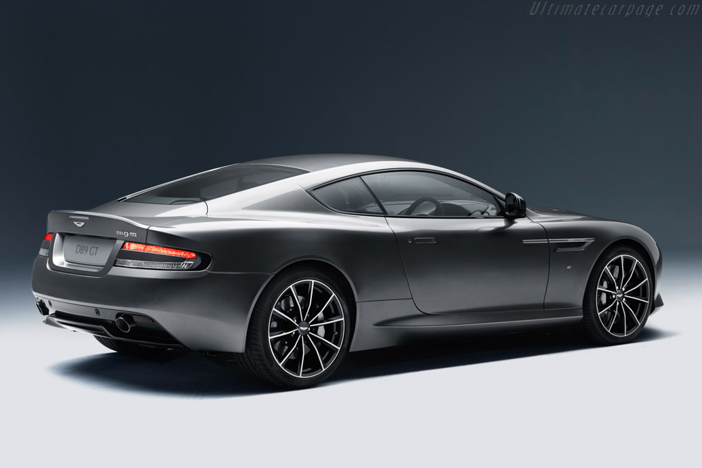 Aston Martin DB9 GT Coupe