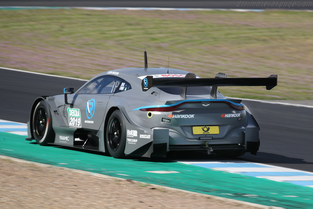 Aston Martin Vantage DTM