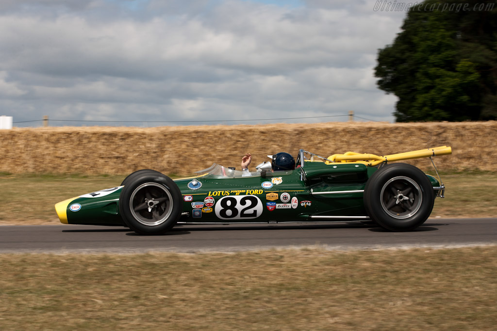 Lotus 38 Ford - Chassis: 38/1 - Driver: Jackie Stewart - 2010 Goodwood Festival of Speed