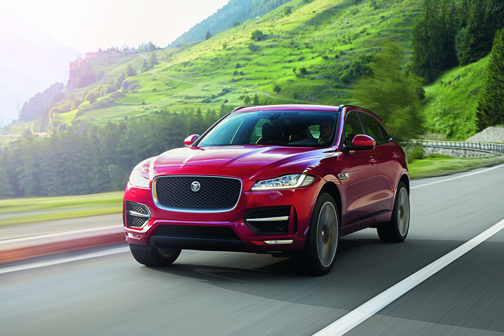 Jaguar F-Pace