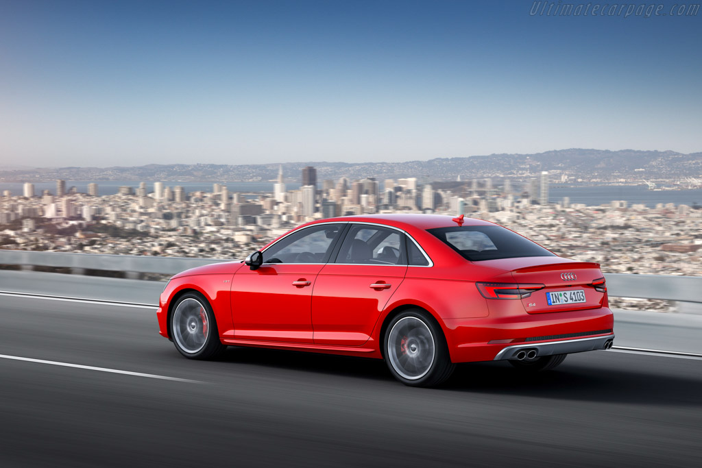 Audi S4