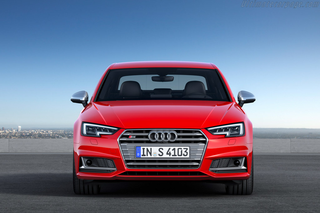 Audi S4