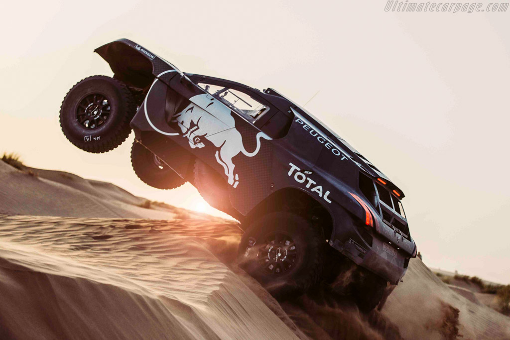 Peugeot 2008 DKR16