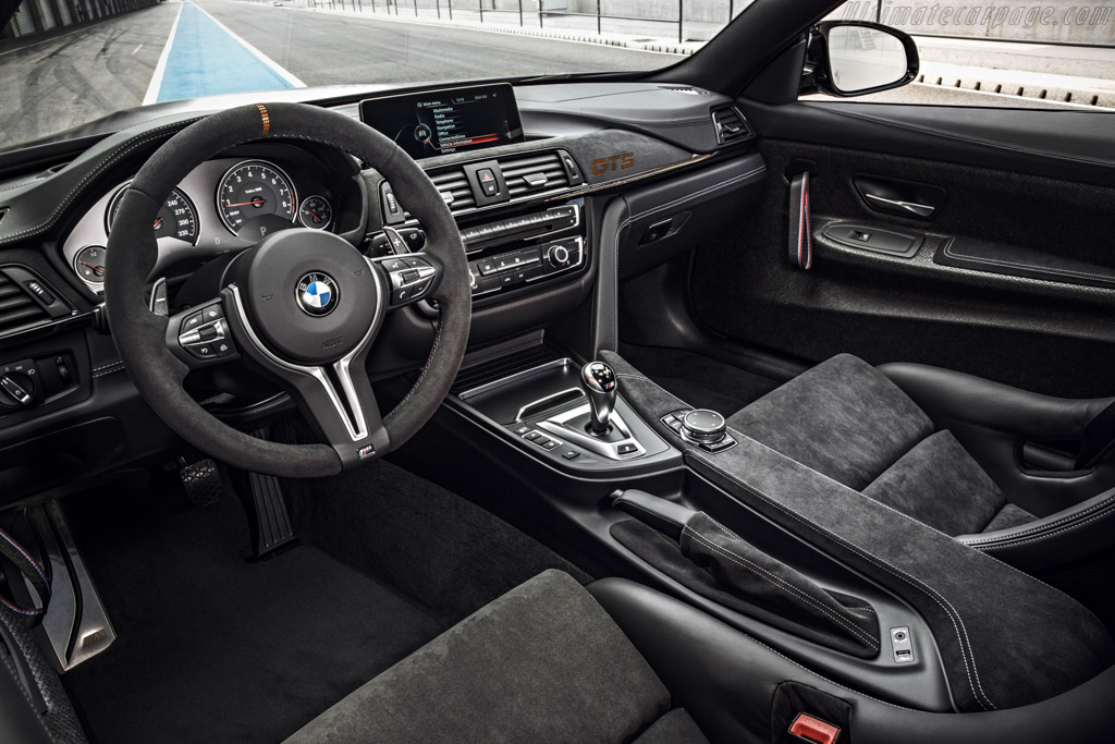 BMW M4 GTS