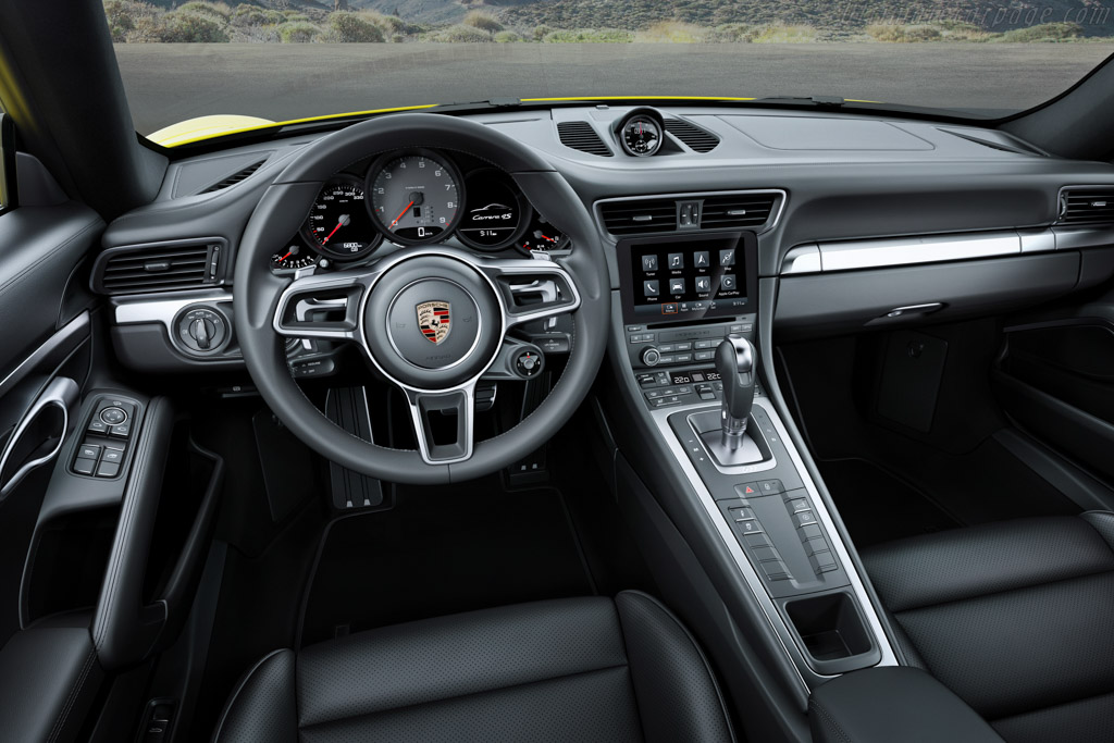 Porsche 911 Carrera 4S