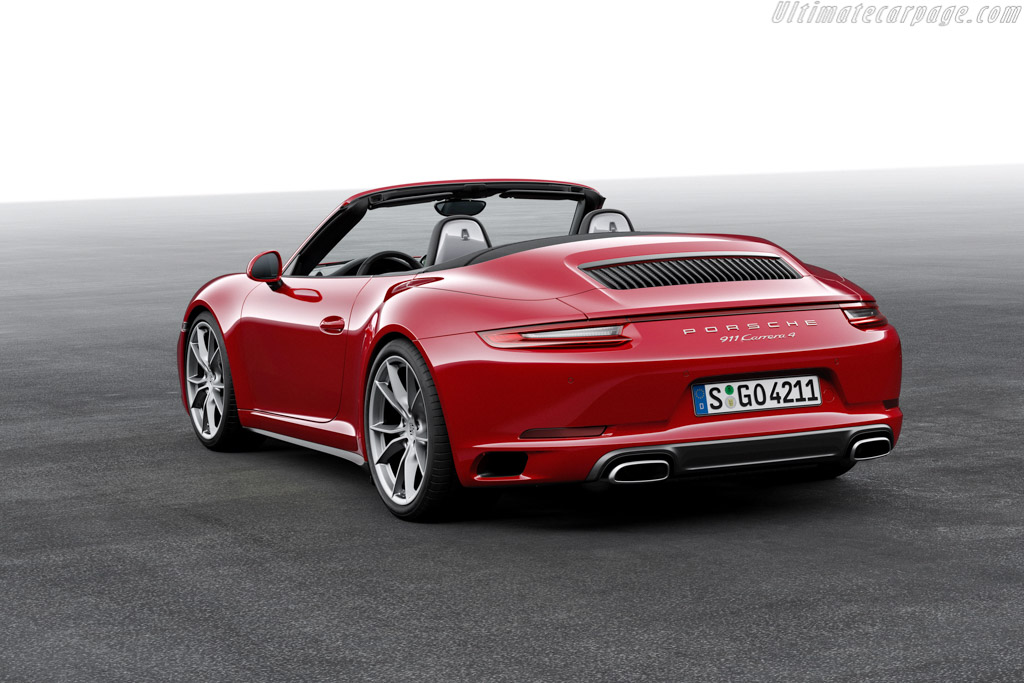 Porsche 911 Carrera 4 Cabriolet