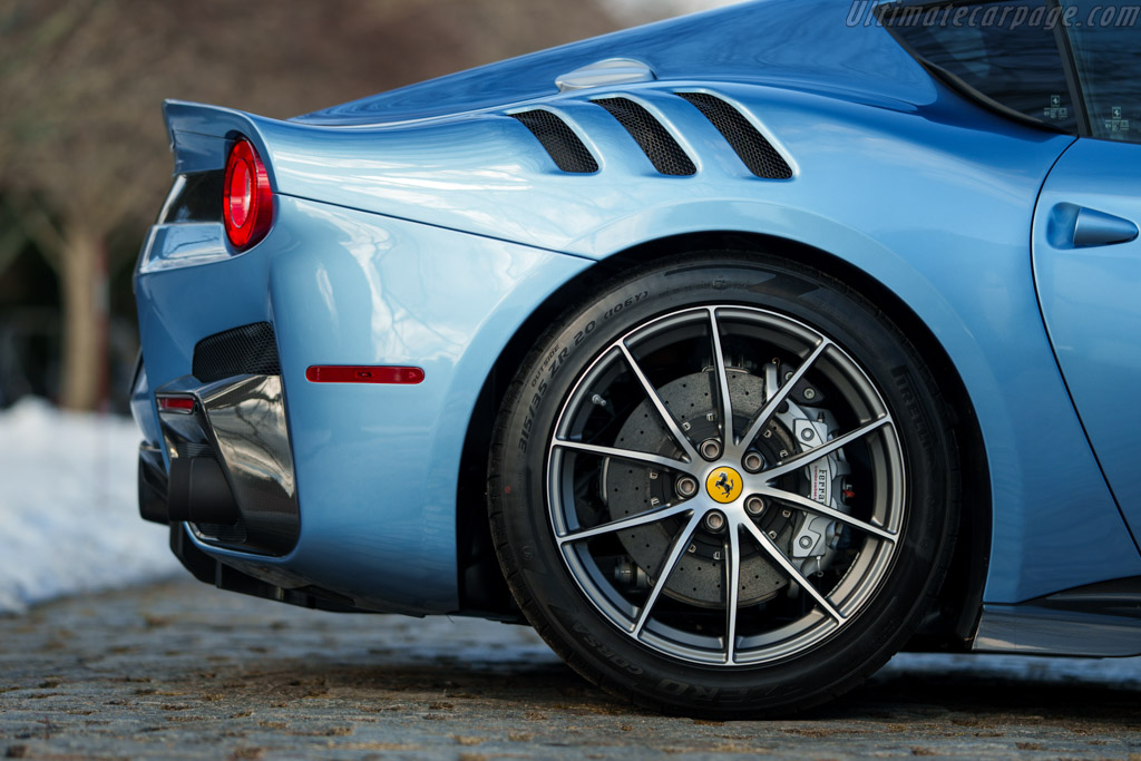 Ferrari F12tdf