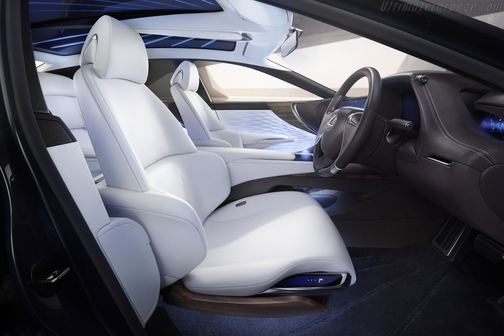 Lexus LF-FC Concept