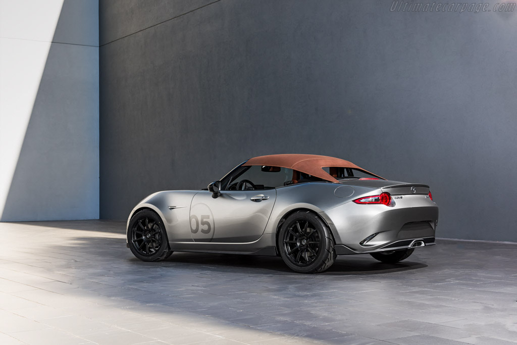 Mazda MX-5 Spyder